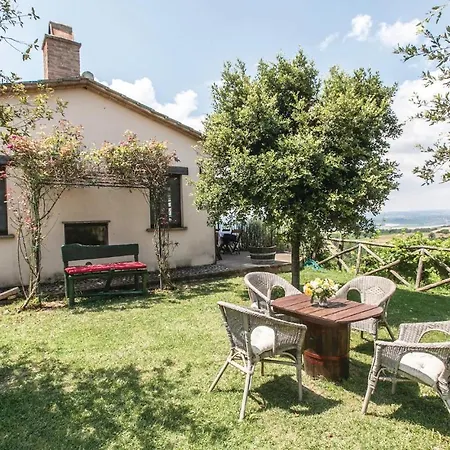 Holiday home Licia